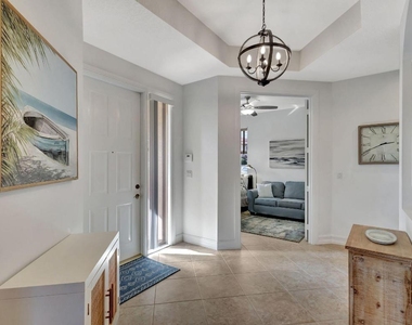 10156 N Orchid Reserve Drive - Photo Thumbnail 2