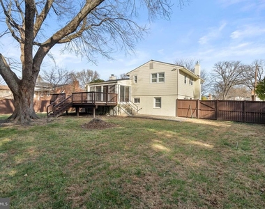 1726 Baldwin Drive - Photo Thumbnail 23