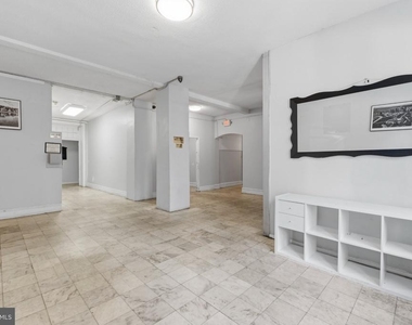 5721 Morris Street - Photo Thumbnail 6