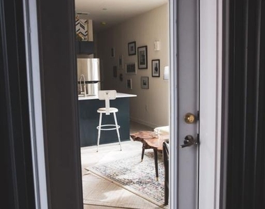 4537 Wayne Avenue - Photo Thumbnail 1