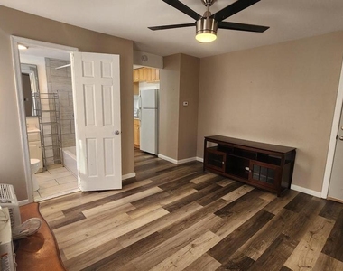 108 E Pacific Avenue - Photo Thumbnail 14