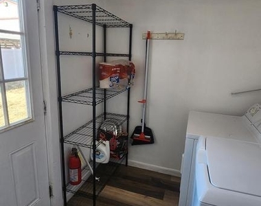 108 E Pacific Avenue - Photo Thumbnail 2