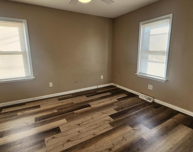 108 E Pacific Avenue - Photo Thumbnail 15