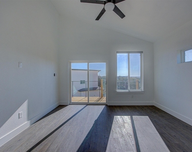 20507 Bonanza St - Photo Thumbnail 21