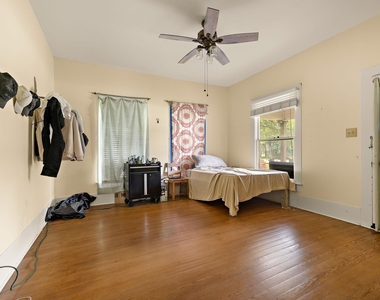 103 E Willis St - Photo Thumbnail 13