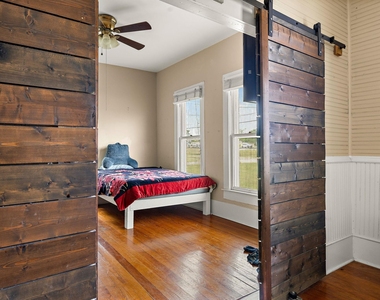 103 E Willis St - Photo Thumbnail 10