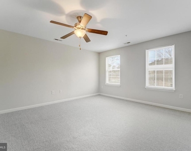 609 Tebbston Drive - Photo Thumbnail 29