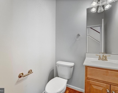 609 Tebbston Drive - Photo Thumbnail 16