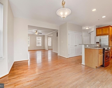 609 Tebbston Drive - Photo Thumbnail 10