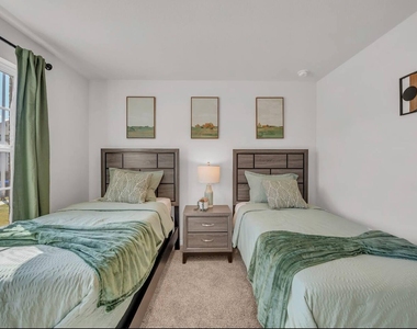 13804 Bothwell Pl - Photo Thumbnail 4