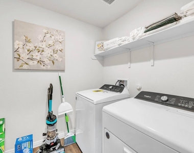 13804 Bothwell Pl - Photo Thumbnail 6