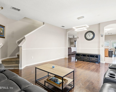 1545 Harvest Cove Drive - Photo Thumbnail 12