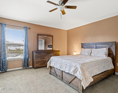 1545 Harvest Cove Drive - Photo Thumbnail 18