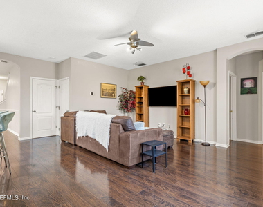 1545 Harvest Cove Drive - Photo Thumbnail 9