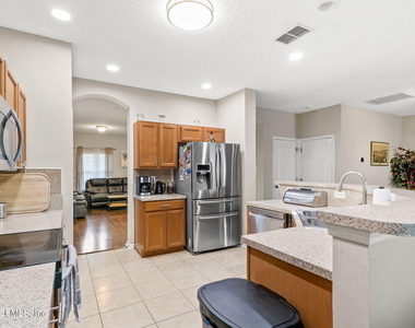 1545 Harvest Cove Drive - Photo Thumbnail 3