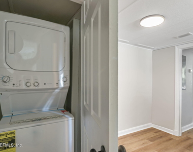 1821 San Marco Boulevard - Photo Thumbnail 2