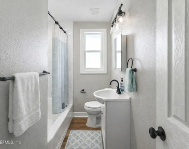 1821 San Marco Boulevard - Photo Thumbnail 21