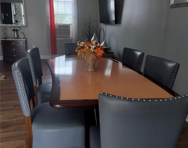 7567 Sugarcreek Drive - Photo Thumbnail 3
