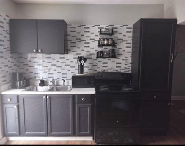 7567 Sugarcreek Drive - Photo Thumbnail 2