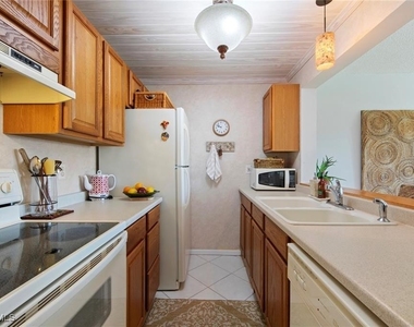 1085 Forest Lakes Drive - Photo Thumbnail 4