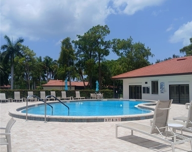 1085 Forest Lakes Drive - Photo Thumbnail 16