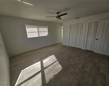 326 Palmetto Drive - Photo Thumbnail 5