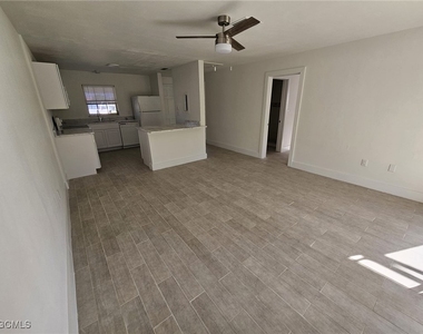 326 Palmetto Drive - Photo Thumbnail 1