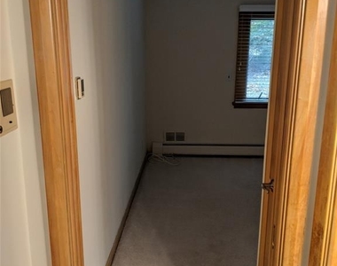 711 W Saddle River - Photo Thumbnail 16