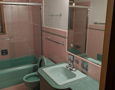 711 W Saddle River - Photo Thumbnail 20