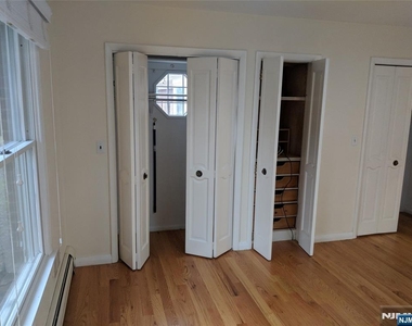 711 W Saddle River - Photo Thumbnail 25