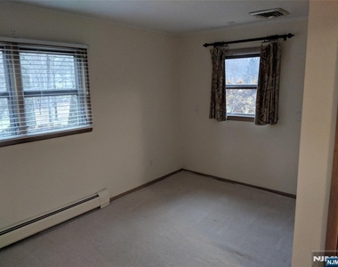 711 W Saddle River - Photo Thumbnail 43