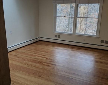 711 W Saddle River - Photo Thumbnail 24