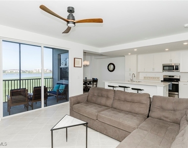 5715 Double Eagle Circle - Photo Thumbnail 6