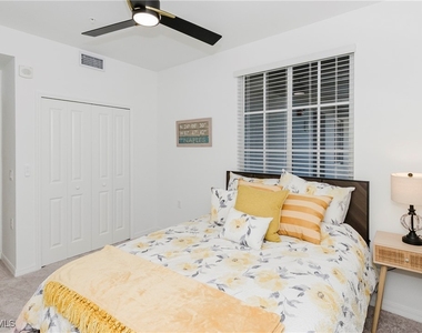 5715 Double Eagle Circle - Photo Thumbnail 14