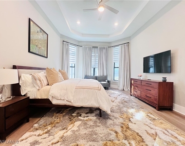 9124 Raintree Street - Photo Thumbnail 4