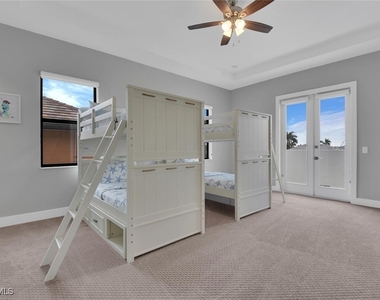 1621 Begonia Court - Photo Thumbnail 39