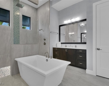1621 Begonia Court - Photo Thumbnail 26
