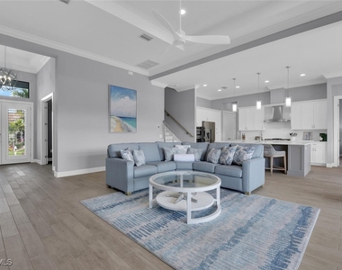 1621 Begonia Court - Photo Thumbnail 6