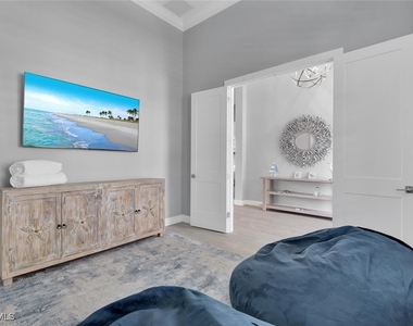 1621 Begonia Court - Photo Thumbnail 20