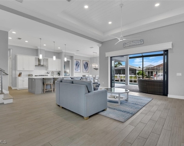 1621 Begonia Court - Photo Thumbnail 1