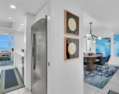 6101 Pelican Bay Boulevard - Photo Thumbnail 15