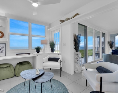 6101 Pelican Bay Boulevard - Photo Thumbnail 9