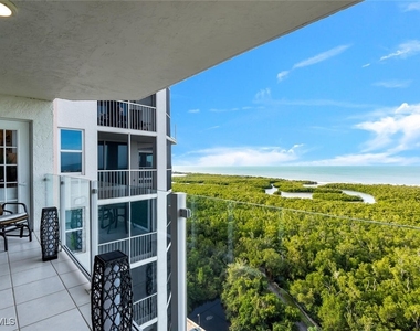 6101 Pelican Bay Boulevard - Photo Thumbnail 10