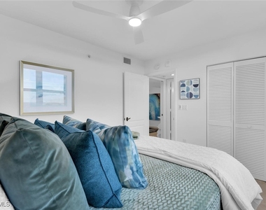 6101 Pelican Bay Boulevard - Photo Thumbnail 23