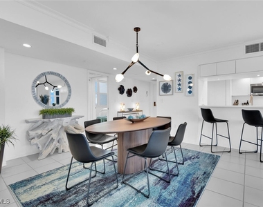 6101 Pelican Bay Boulevard - Photo Thumbnail 4