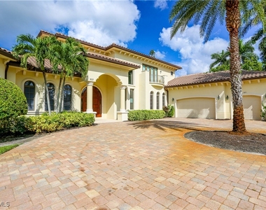 823 Cassena Road - Photo Thumbnail 2