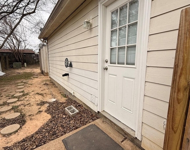 320 Willowick Street - Photo Thumbnail 12