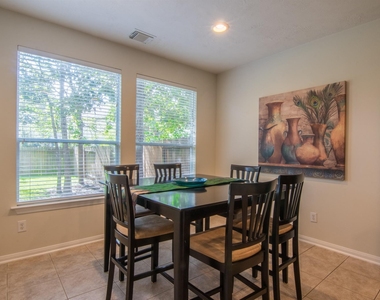 15 Aquiline Oaks Place - Photo Thumbnail 22