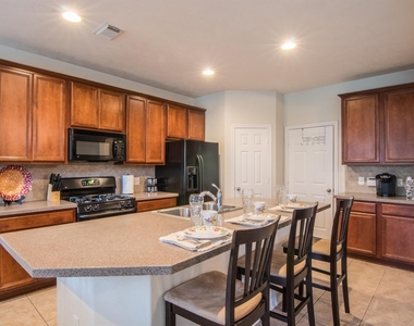 15 Aquiline Oaks Place - Photo Thumbnail 16