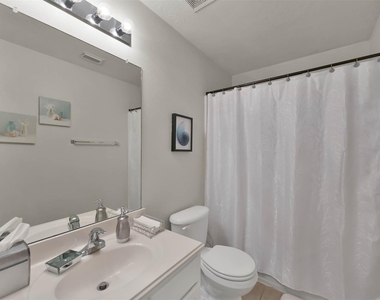 15 Aquiline Oaks Place - Photo Thumbnail 36